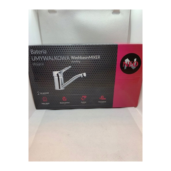 Bateria umywalkowa z obrotową wylewką obrotowa chrom vero BOW