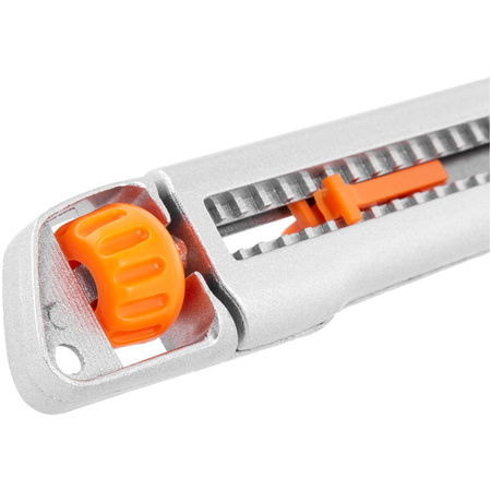 NOŻYK DO TAPET 18MM METALOWY