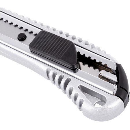 NOŻYK DO TAPET ALUMINIOWY 18MM