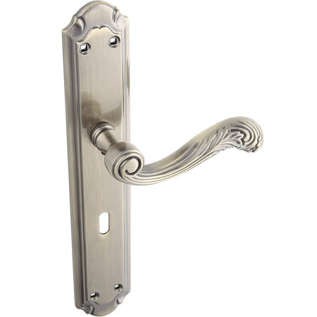 STILO klamka na szyldzie długim na klucz