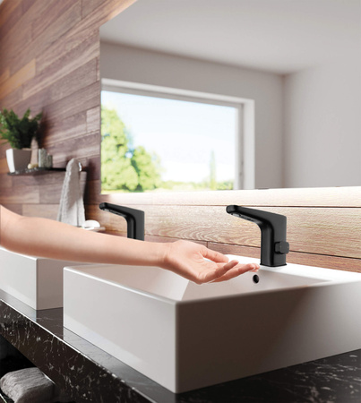 Bateria umywalkowa bezdotykowa z regulacją temperatury - 4xAA nero BQH N29R