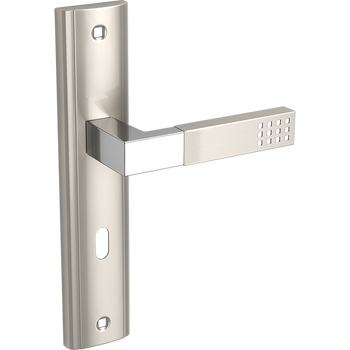 PRIMA klamka na szyldzie długim na klucz