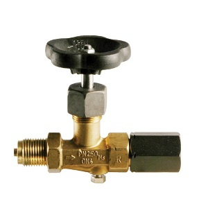 Kurek manometryczny 2-drogowy, G1/2" x mufa GW G1/2", PN250